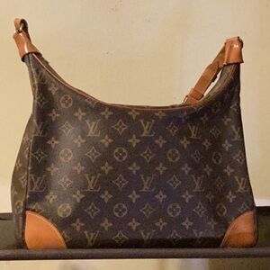 Louis Vuitton Crossbody Bag